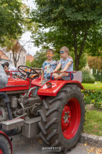 Stammersdorfer-Weintage-Kindertraktorparade Quelle: volxfest.at